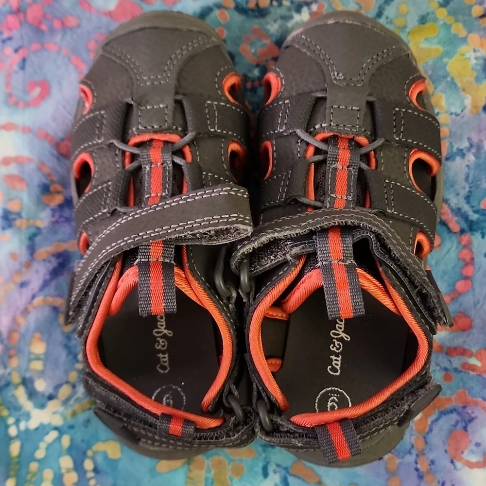 Cat & Jack Sandals Grey Size 9